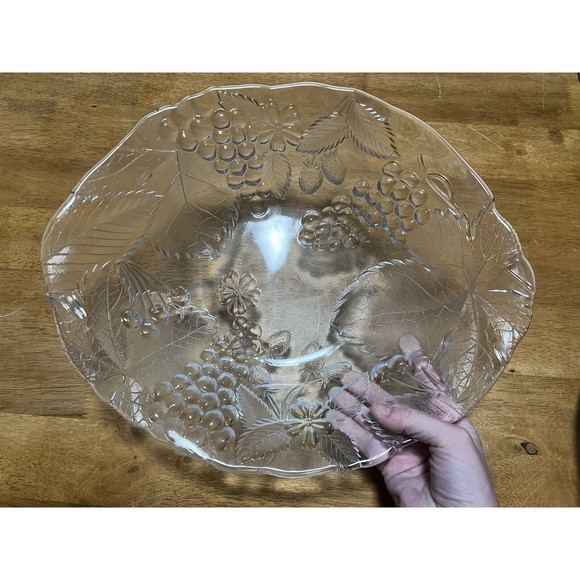 Studio Nova by Mikasa "CRYSTAL BERRIES" Large Oval Fruit Serving BOWL 14” - Picture 9 of 10